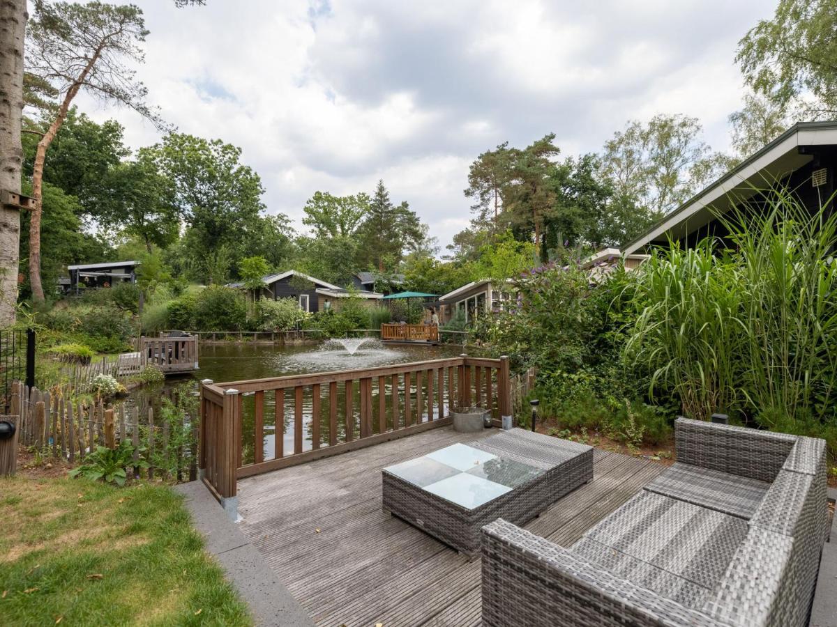 Cozy Chalet With A Jetty Nearby De Veluwe Villa Hoenderloo Luaran gambar