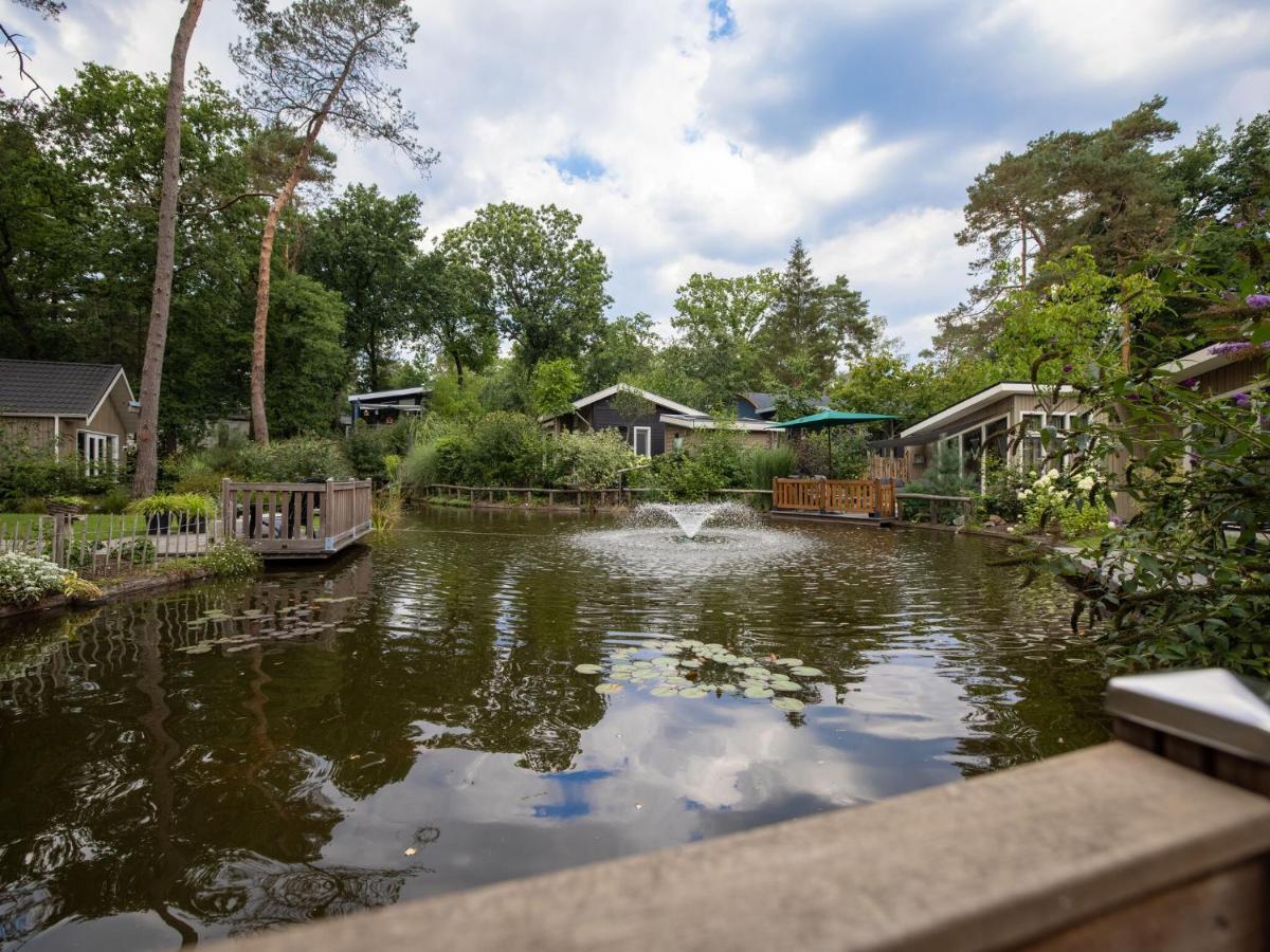 Cozy Chalet With A Jetty Nearby De Veluwe Villa Hoenderloo Luaran gambar